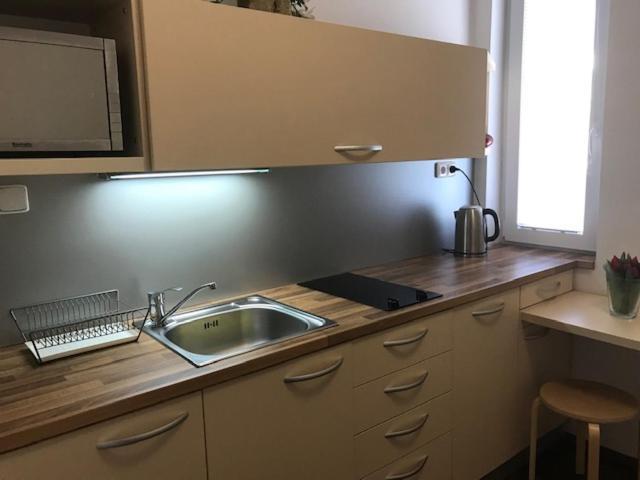 Apartman Innova Zlín Zewnętrze zdjęcie