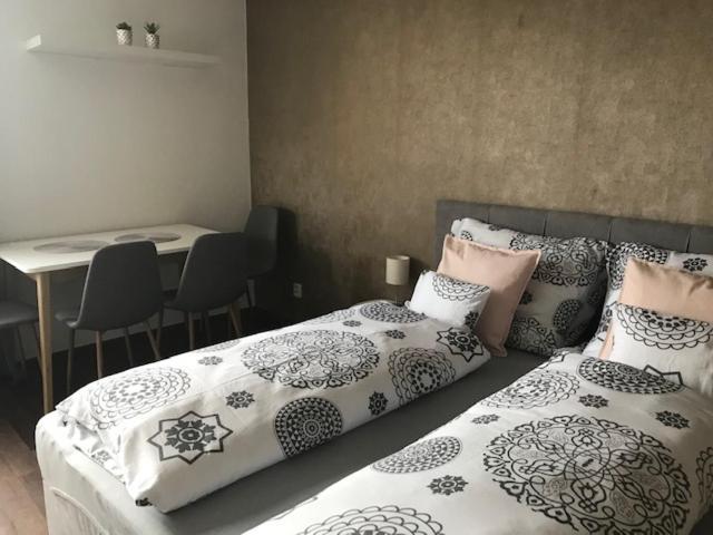 Apartman Innova Zlín Zewnętrze zdjęcie